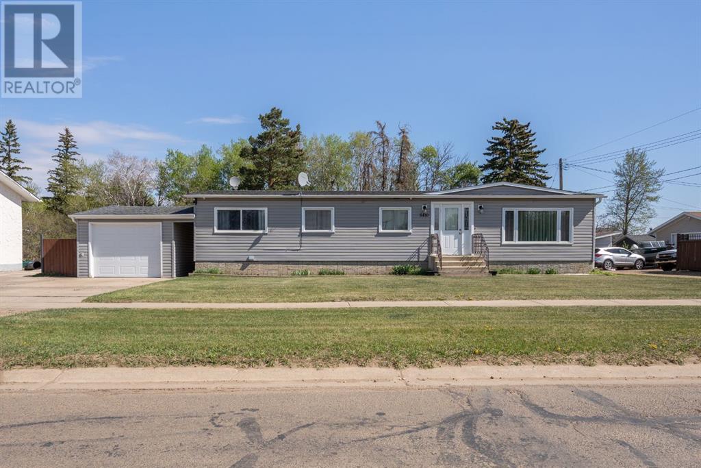 5410 51 Avenue Property Photo 1
