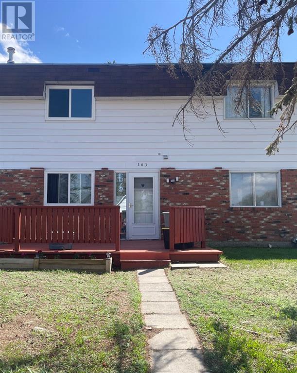303 8 Avenue Property Photo