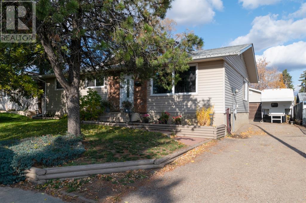 169 Beale Crescent Property Photo 1