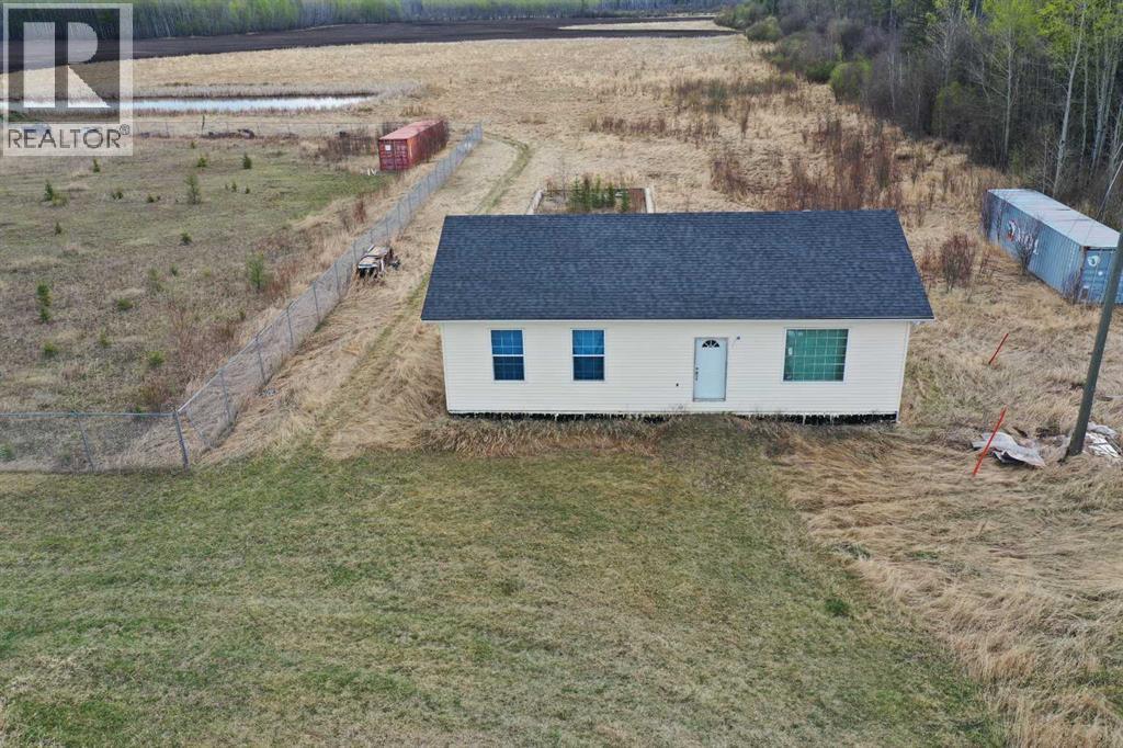 694041 Hwy 63 Property Photo 4