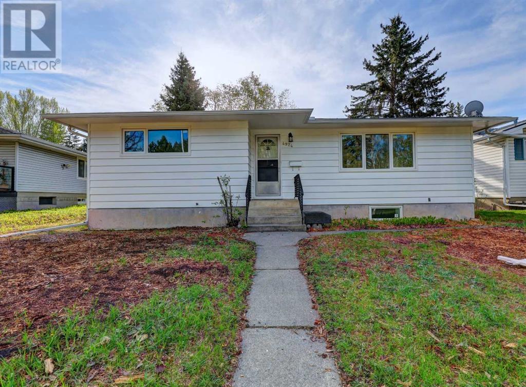 4924 Brisebois Drive Nw Property Photo 1