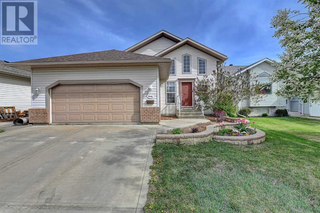 9846 67 Avenue Property Photo 1