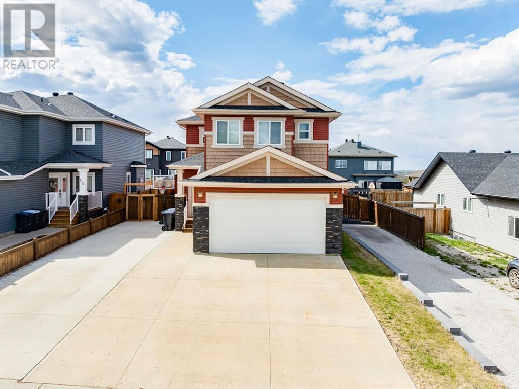 112 Beaverlodge Close Property Photo 1