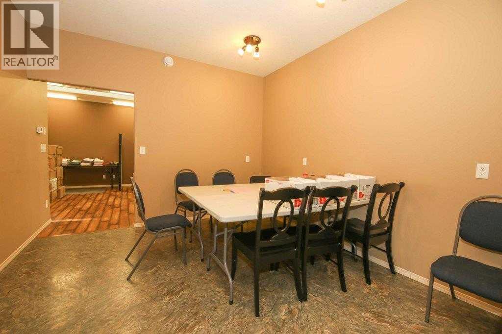 5209 49a Avenue Property Photo 11