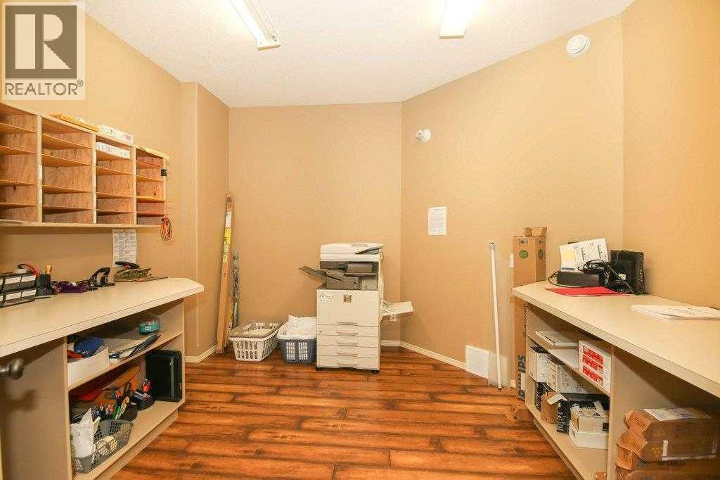 5209 49a Avenue Property Photo 14
