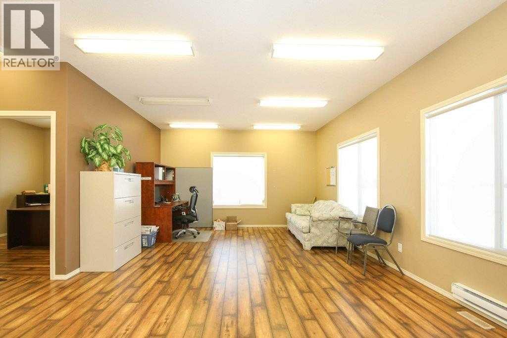 5209 49a Avenue Property Photo 15