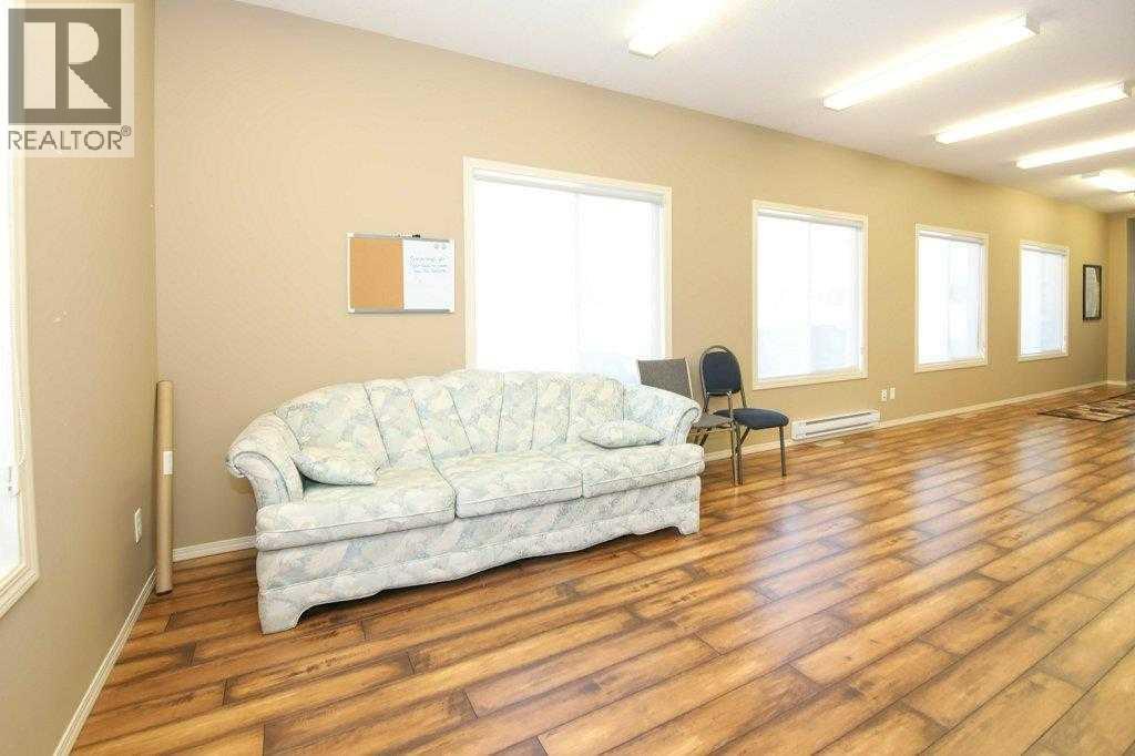 5209 49a Avenue Property Photo 17