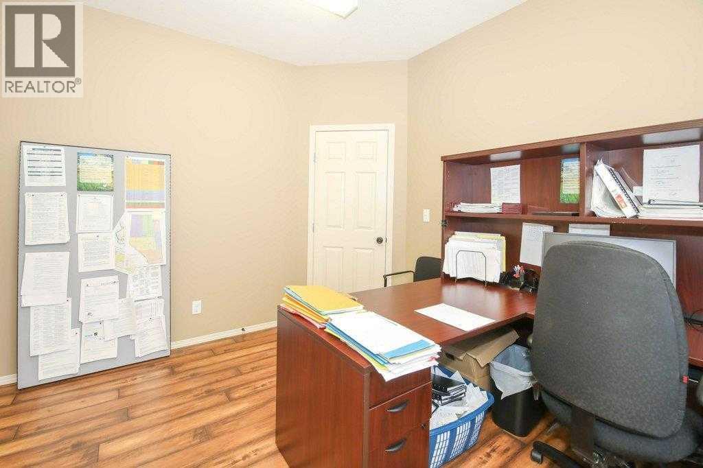 5209 49a Avenue Property Photo 25