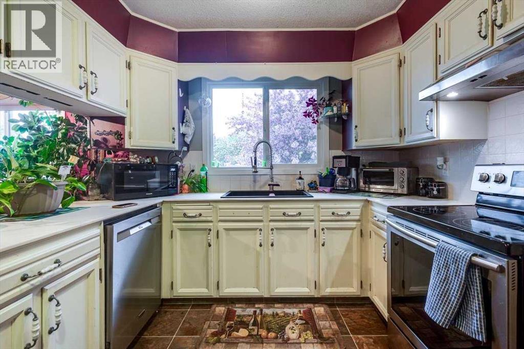 1203 Gough Road Property Photo 13