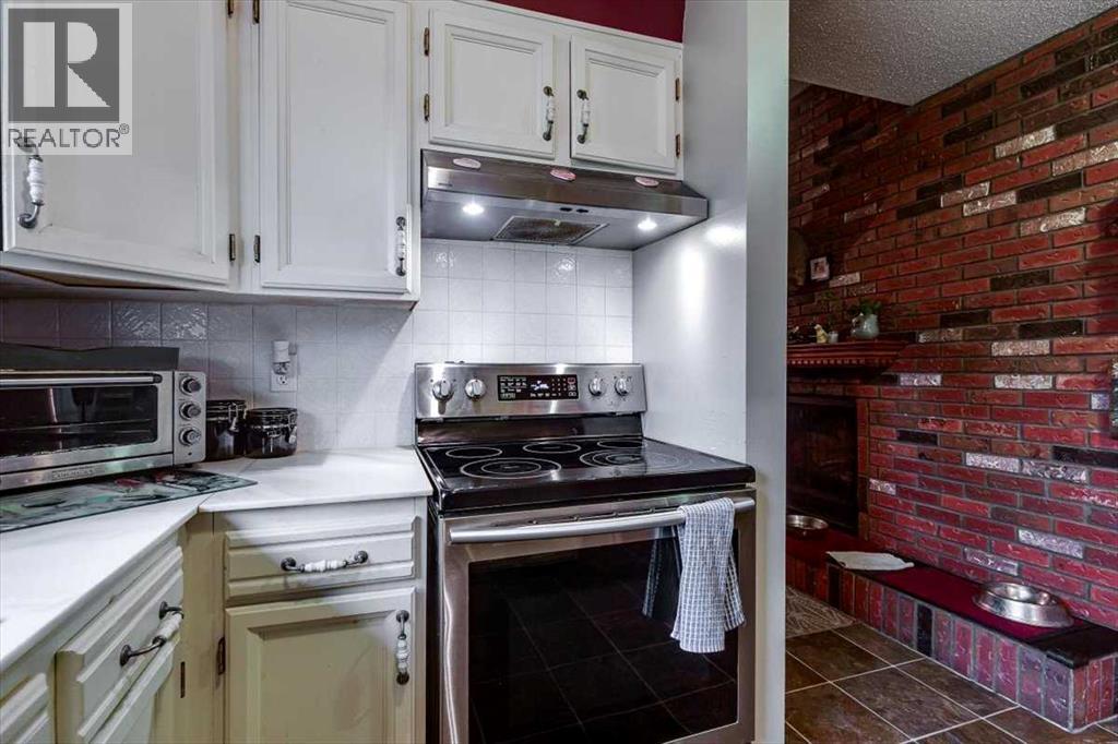 1203 Gough Road Property Photo 15