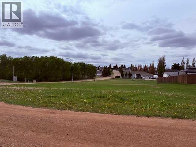 4404 51 Avenue Property Photo 1