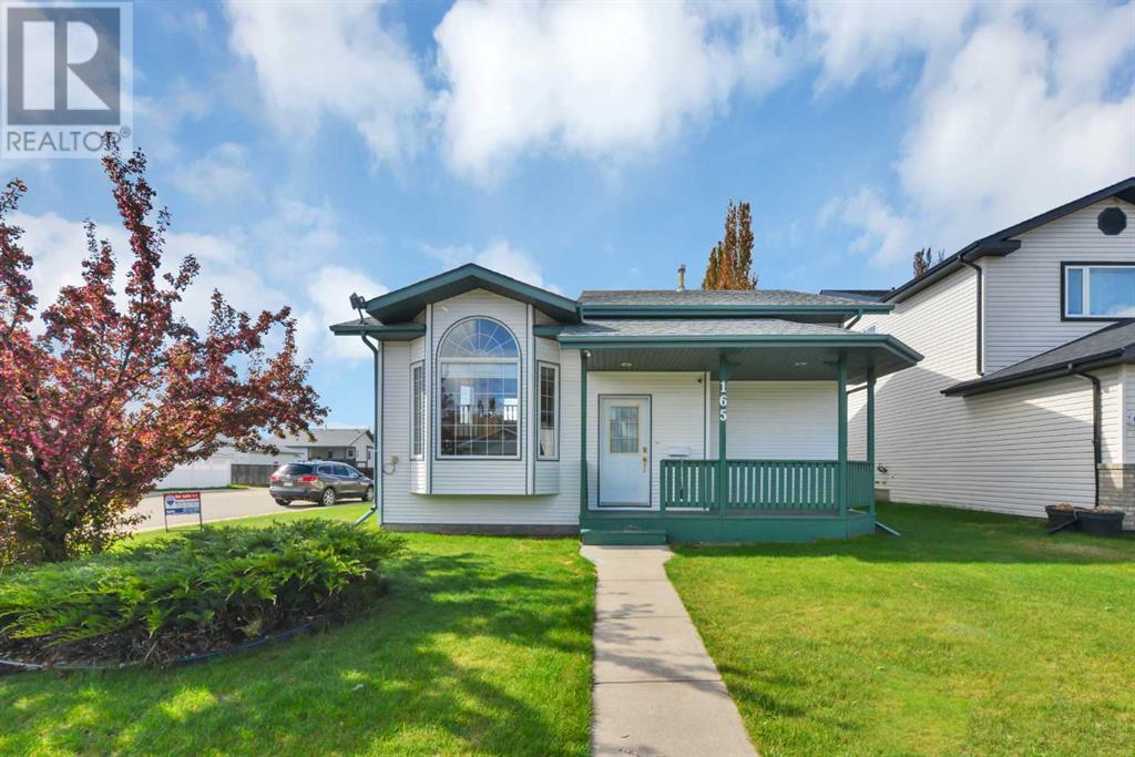 165 Duval Crescent Property Photo 1