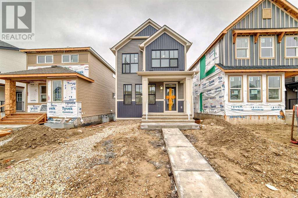 3179 Chinook Winds Drive SW Property Photo 1