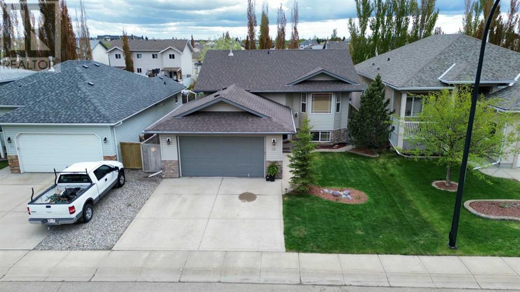 15 Dobson Close
