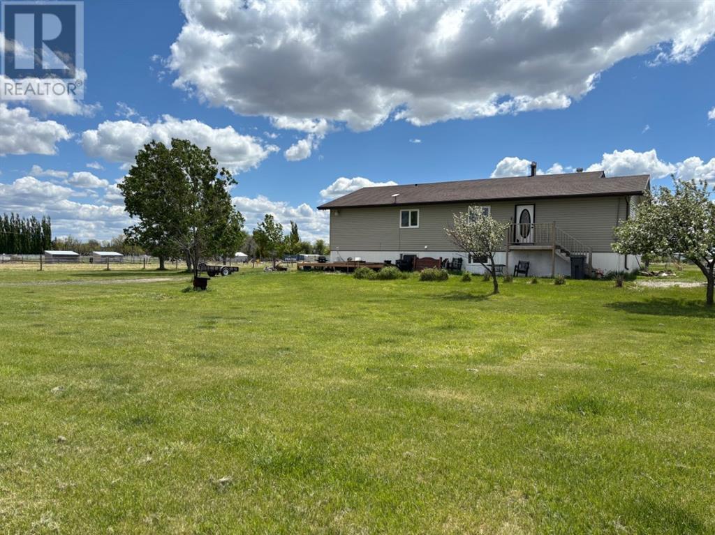 365 S 5 St W Property Photo 1