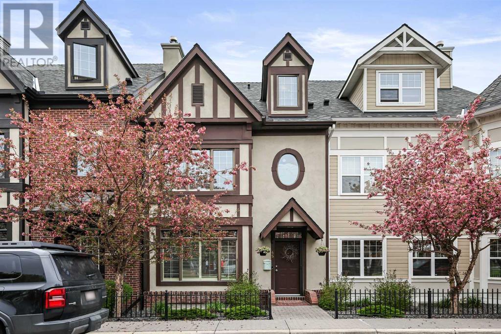 45 Somme Boulevard Sw Property Photo 1