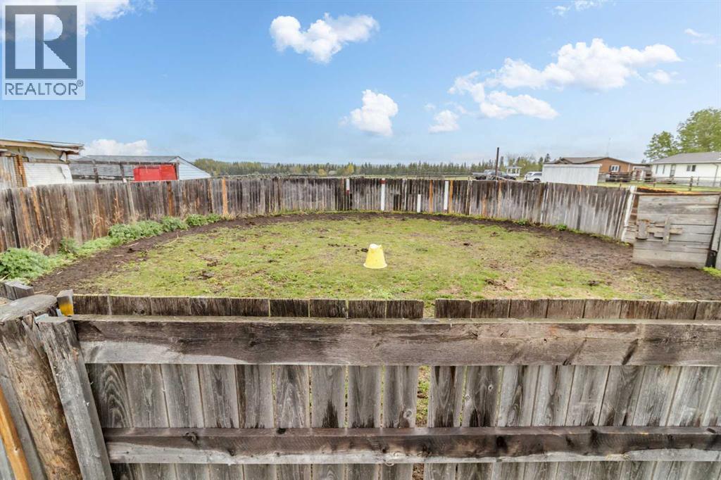 25579 Twp Rd 382 Property Photo 44