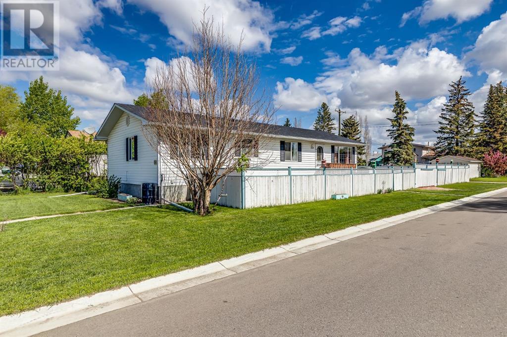 330 9 Street Property Photo 1