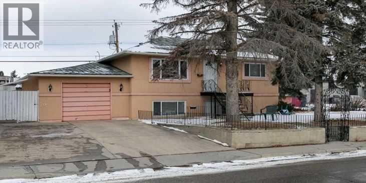 4010 8 Avenue SW Property Photo 1