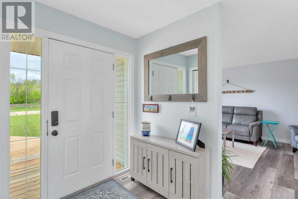 336 5 Avenue S Property Photo 5