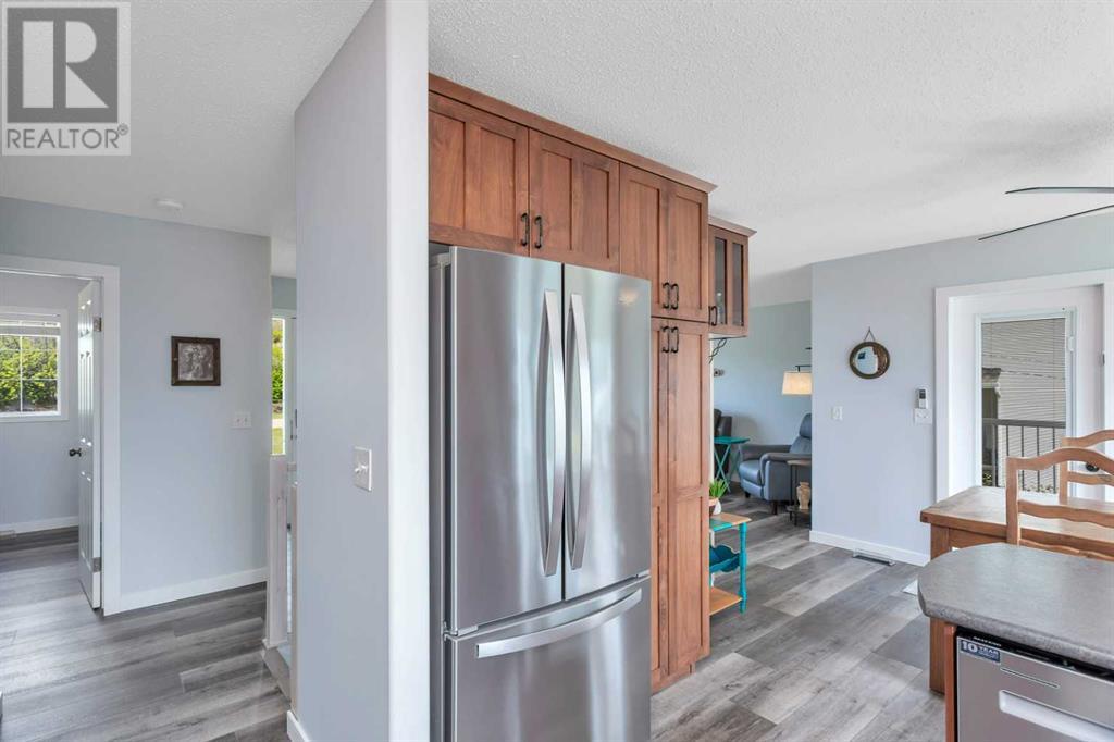 336 5 Avenue S Property Photo 18