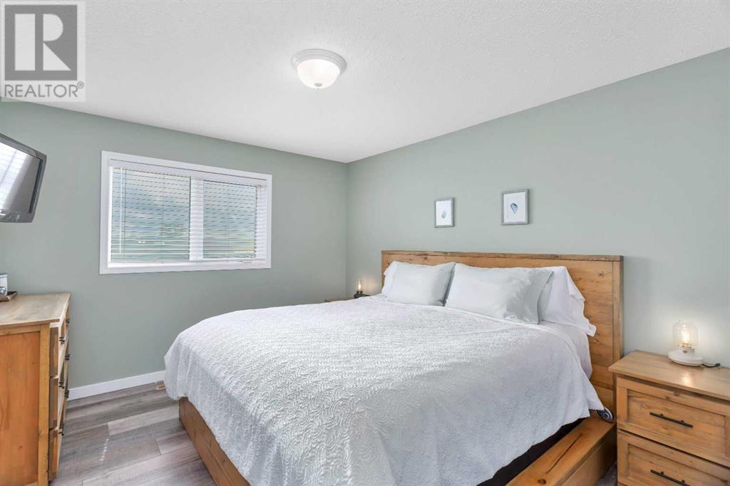 336 5 Avenue S Property Photo 19