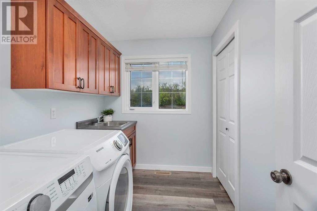 336 5 Avenue S Property Photo 25