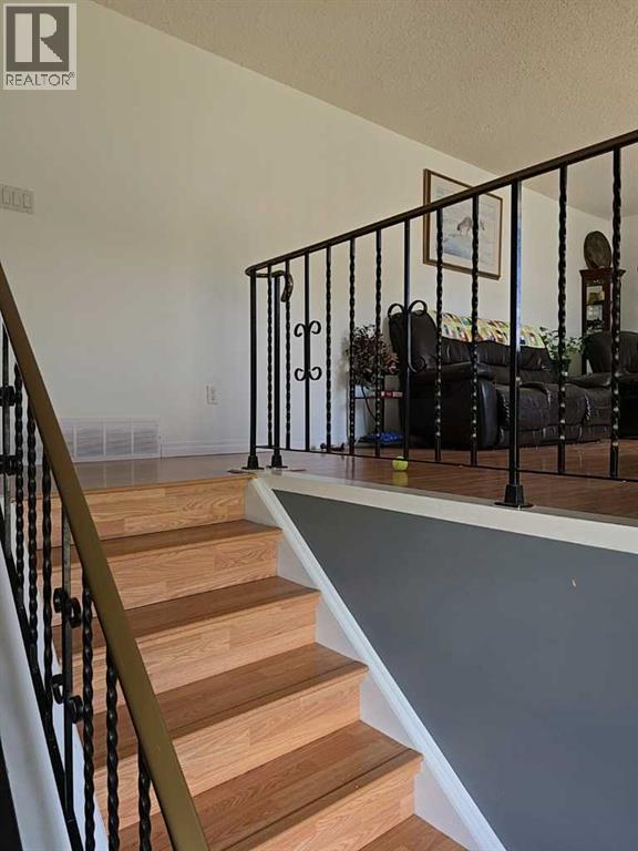 401 7 Avenue Property Photo 6