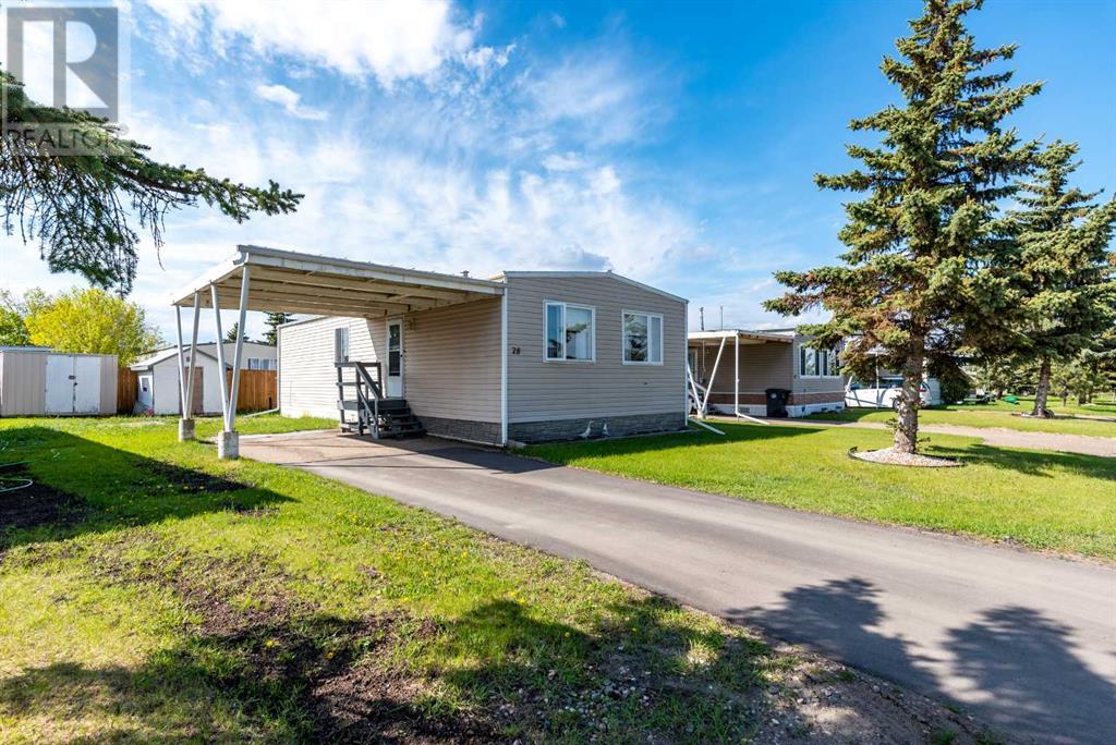 28, 5308 57 Street Property Photo 1