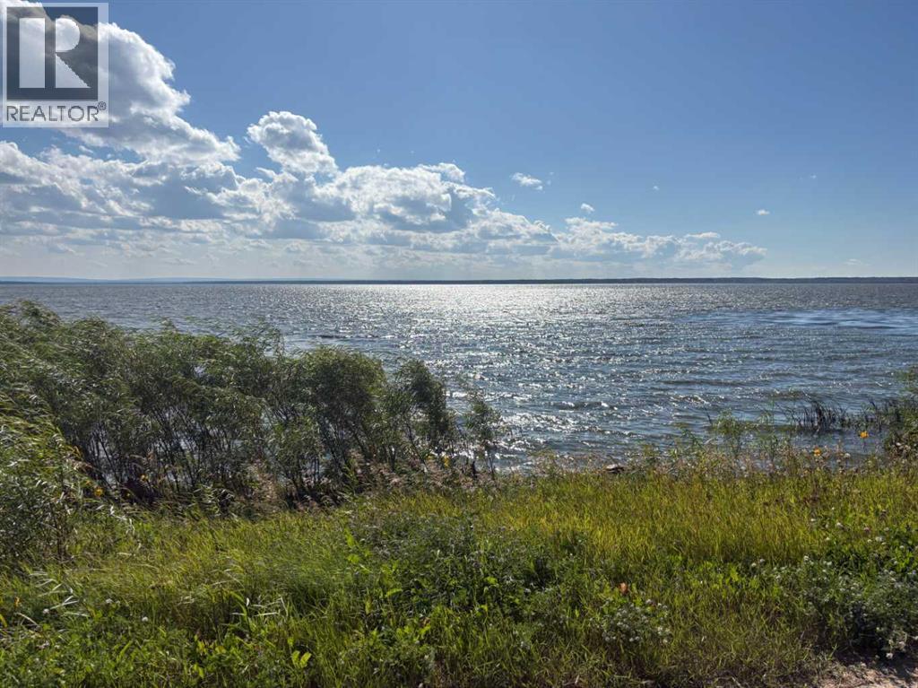 800 Mistassiniy Road Property Photo 3