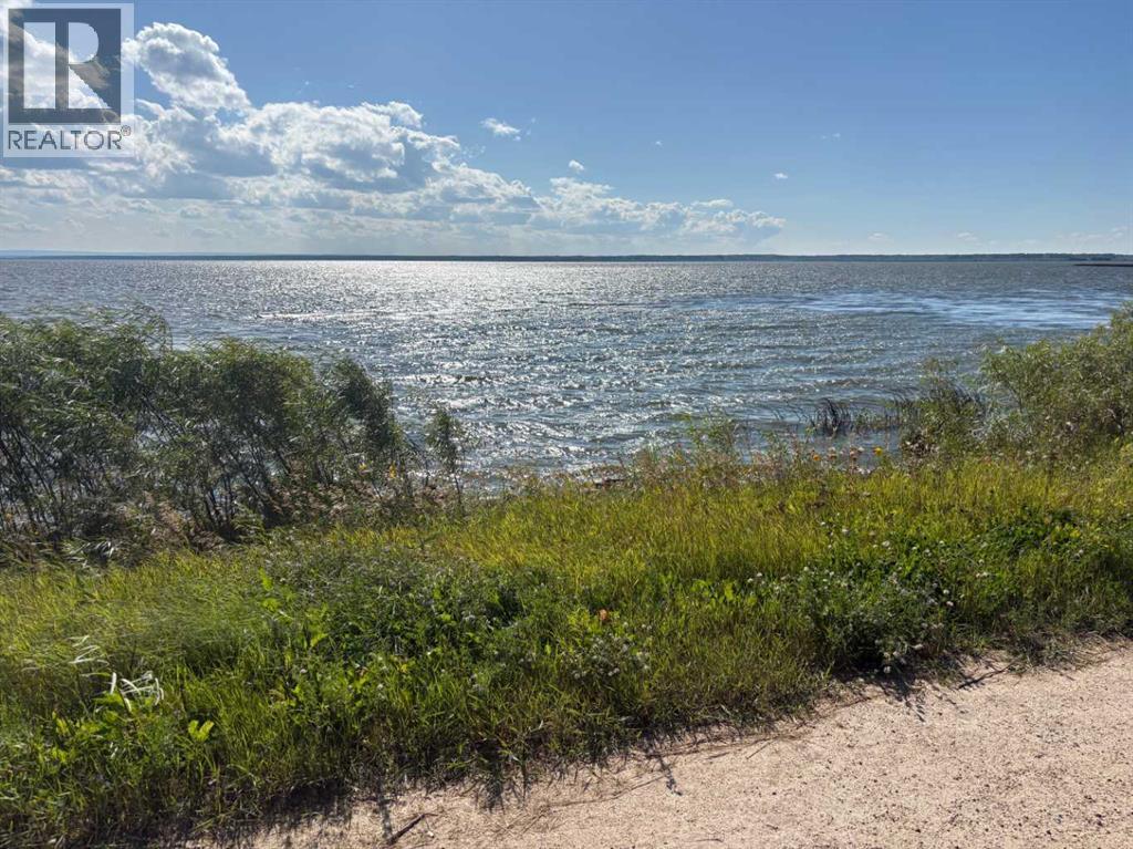 800 Mistassiniy Road Property Photo 9