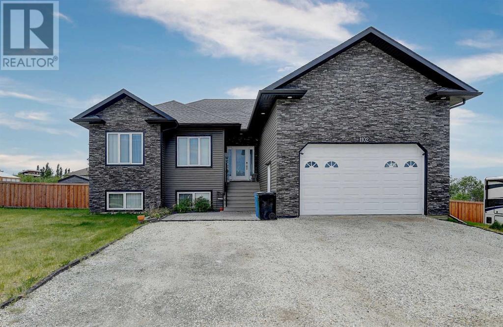 1102 Redlow Drive Property Photo 1