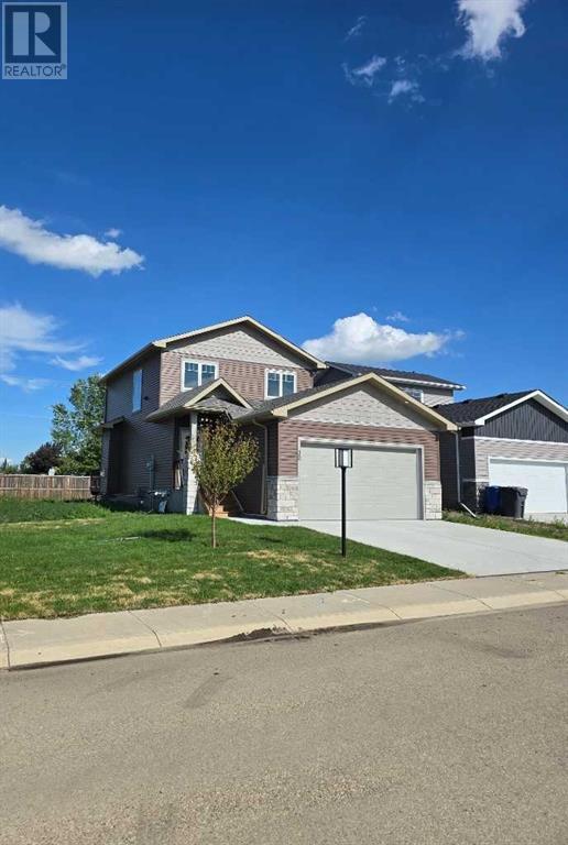 30 Clover Crescent Property Photo 1
