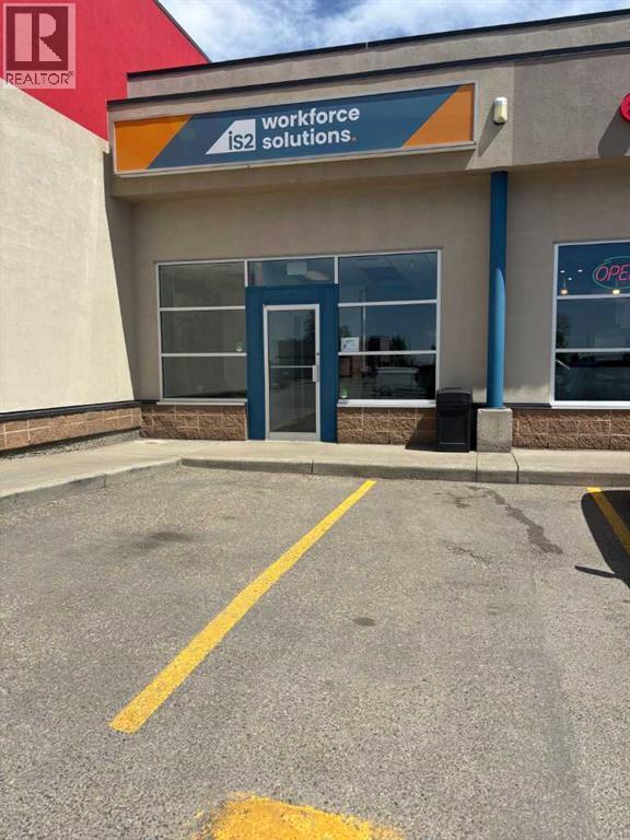 240, 3619 61 Avenue Se Property Photo 1