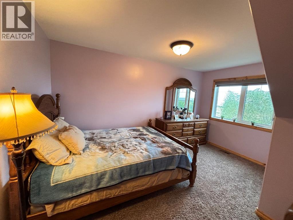 180 162 Peace River Avenue Property Photo 12