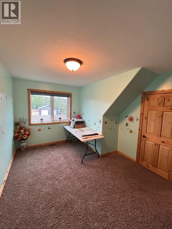 180 162 Peace River Avenue Property Photo 16