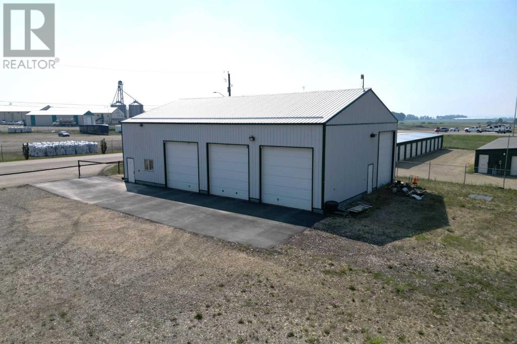 4806 52nd Street Property Photo 1