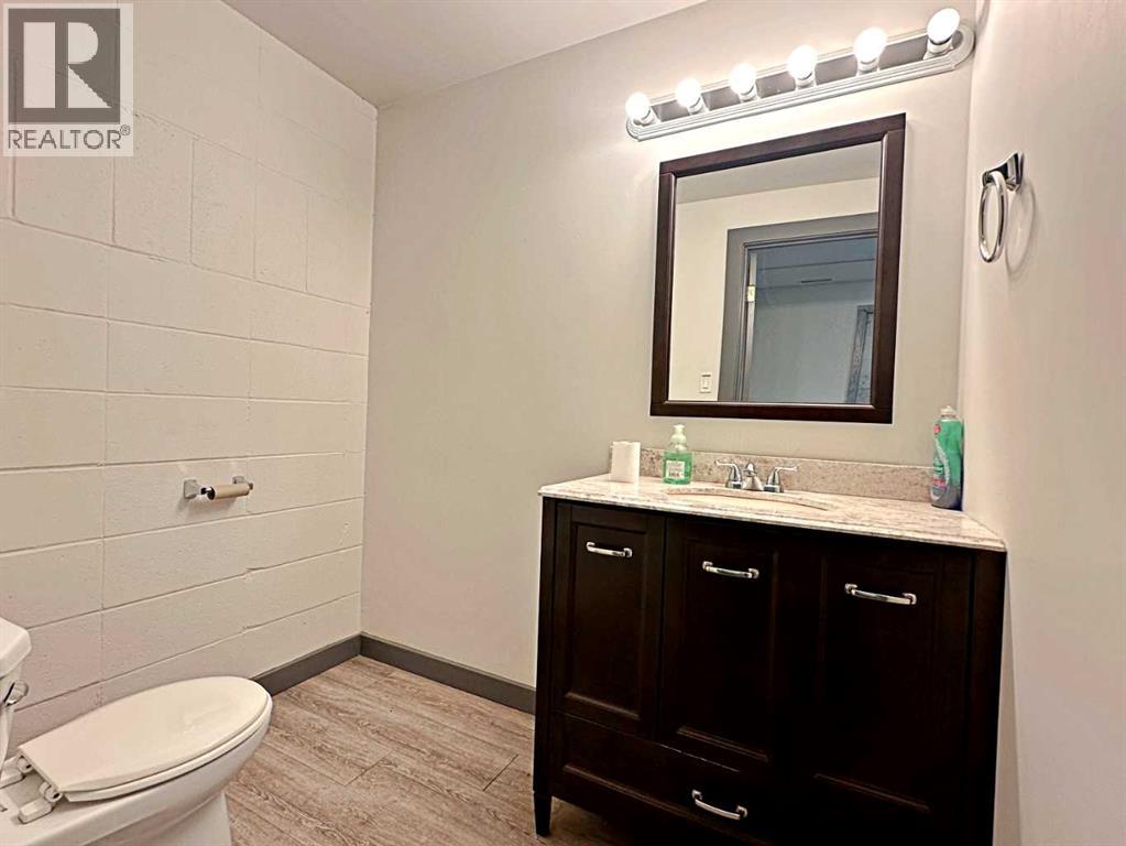 8121 Fraser Avenue Property Photo 39