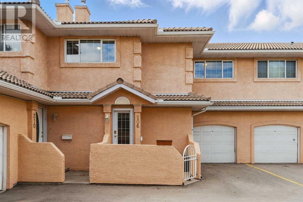 206 Coral Cove Ne Property Photo 1