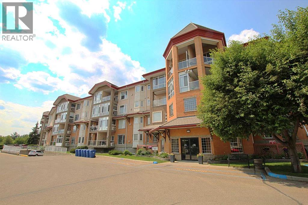 134, 4512 52 Avenue Property Photo 1