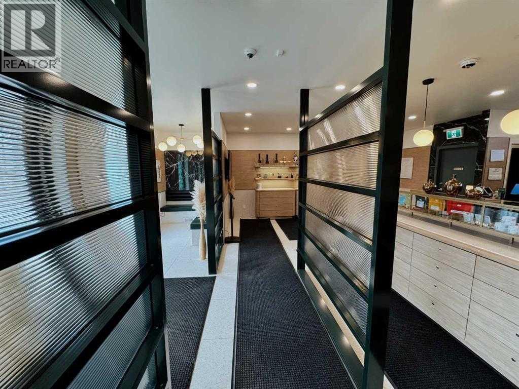 305 Main Avenue W Property Photo 7