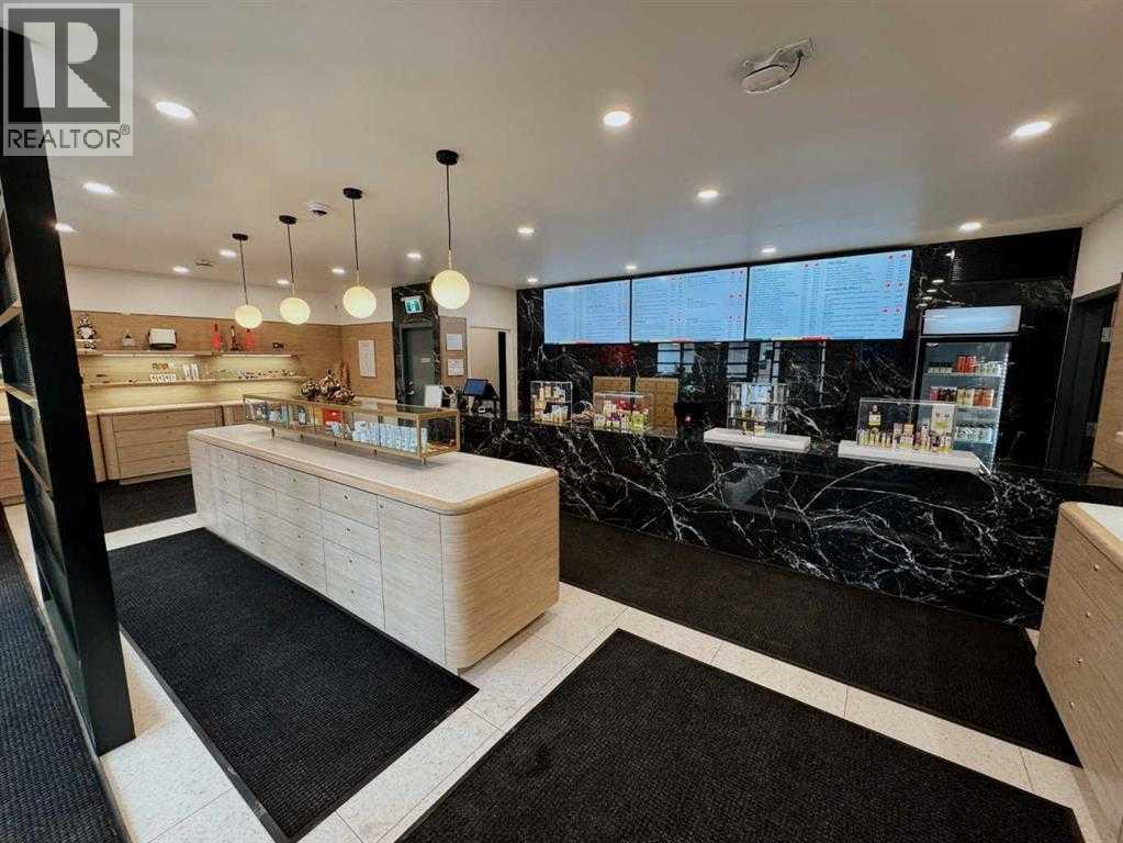 305 Main Avenue W Property Photo 8