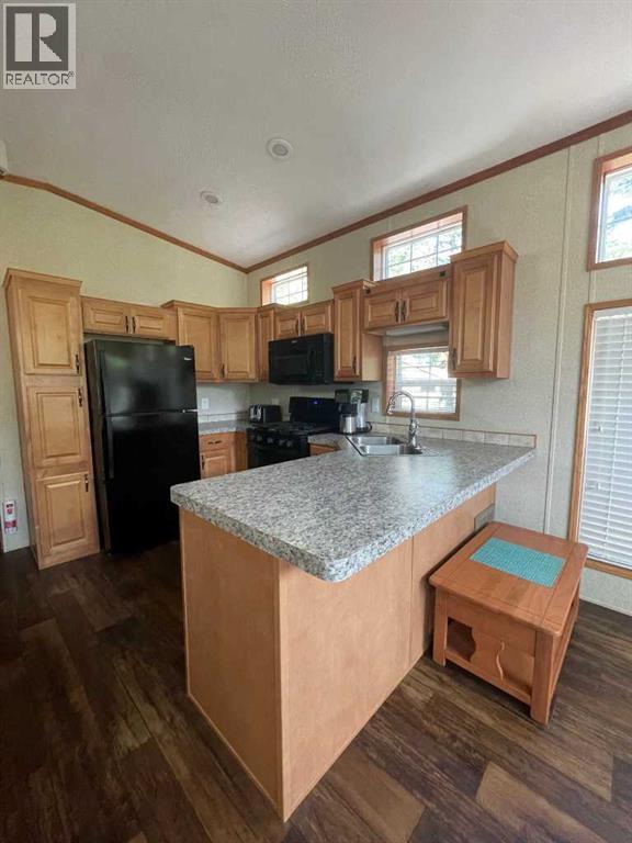 10 Tugate Drive Property Photo 8
