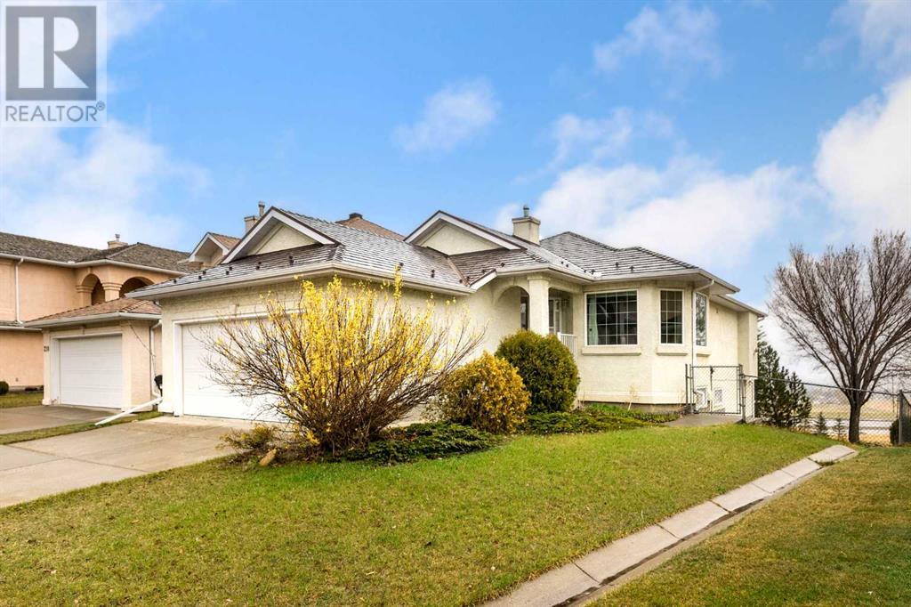 212 Hampstead Gardens Nw Property Photo 1