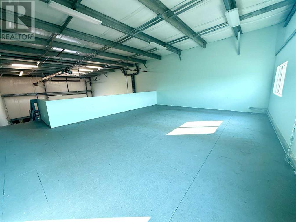 375, 7700 76 Streetclose Property Photo 23