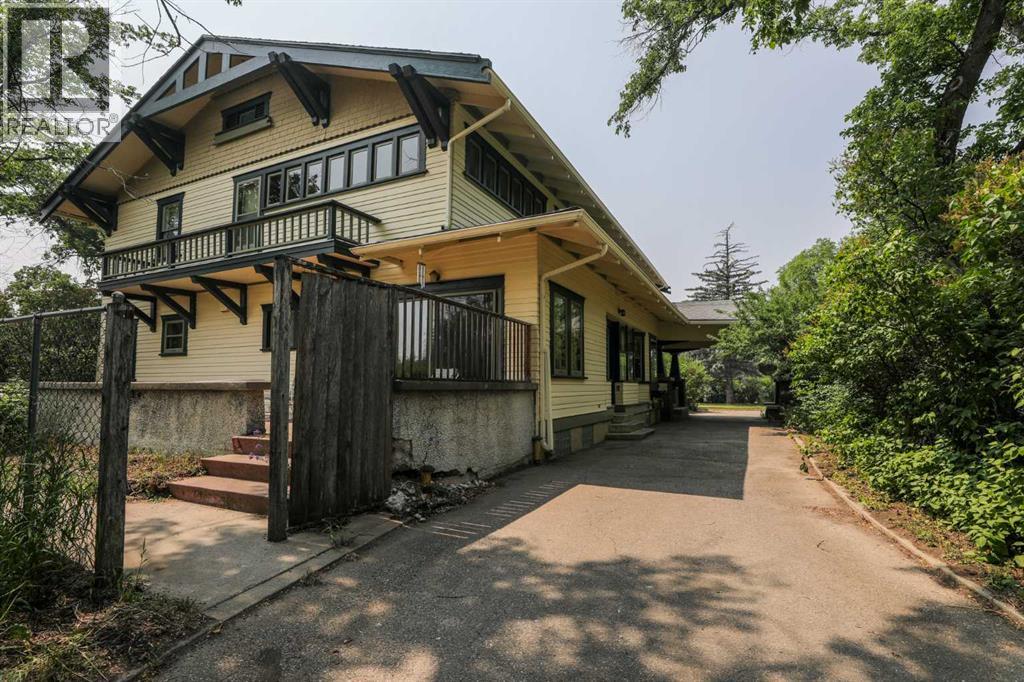 302 King Street Property Photo 4