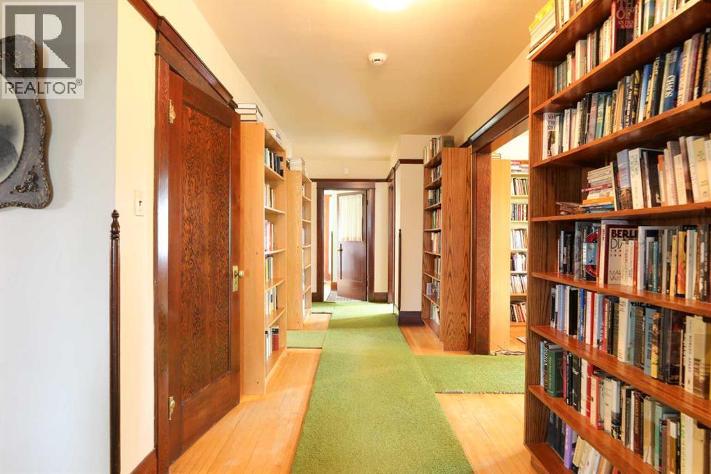 302 King Street Property Photo 35