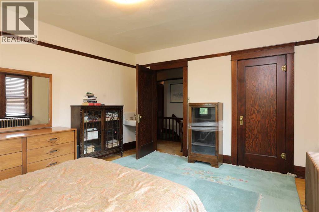 302 King Street Property Photo 37