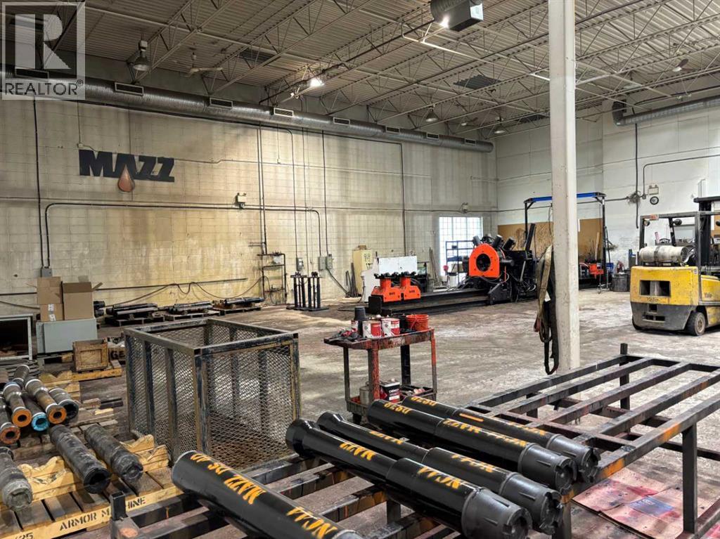 4452 64 Avenue Property Photo 14