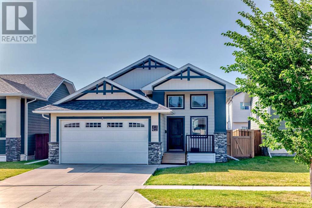612 Aquitania Boulevard W Property Photo 1